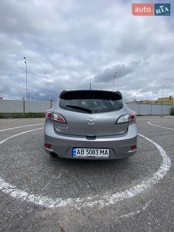 Хэтчбек Mazda 3 2012 в Виннице