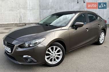 Mazda 3  2013