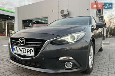 Mazda 3 2016