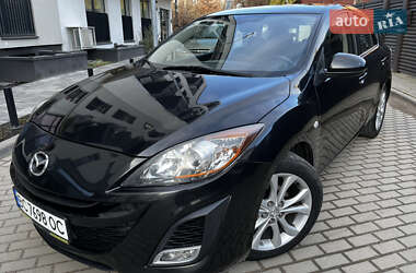 Mazda 3  2009