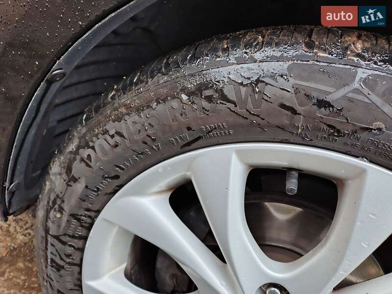 Седан Mazda 3 2010 в Мукачевому