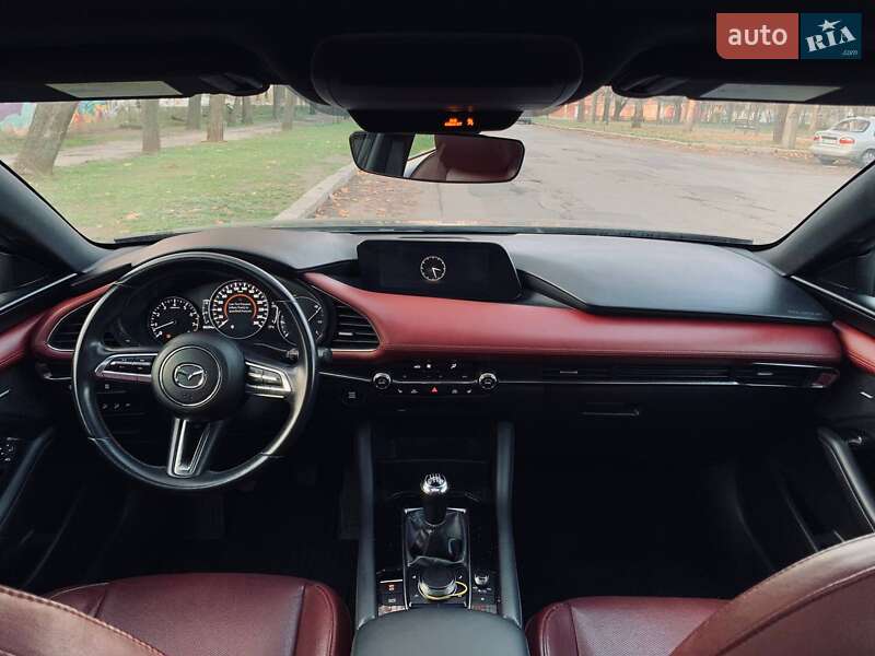 Хэтчбек Mazda 3 2019 в Николаеве фото 22 Хэтчбек Mazda 3 2019 в Николаеве