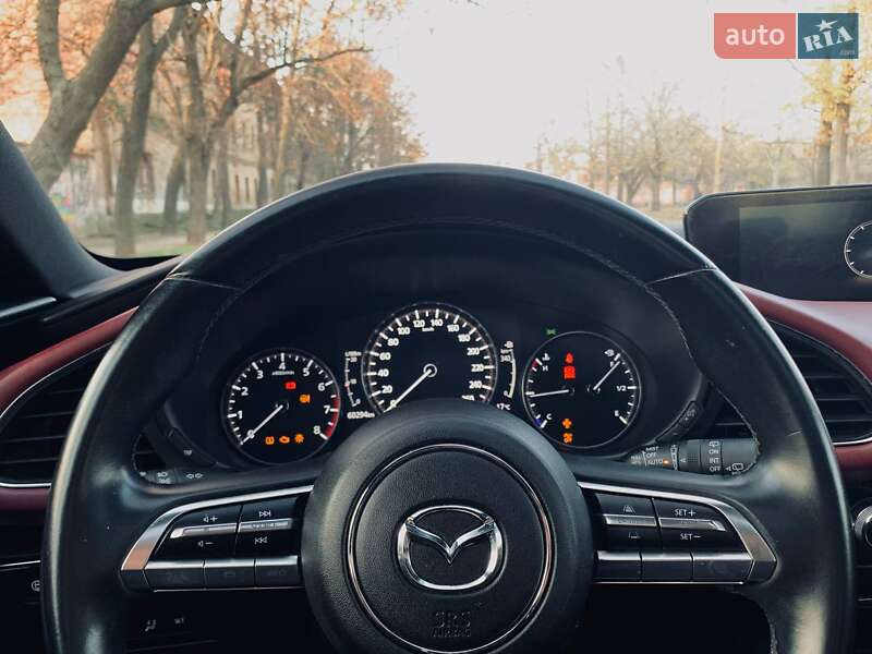 Хэтчбек Mazda 3 2019 в Николаеве фото 30 Хэтчбек Mazda 3 2019 в Николаеве