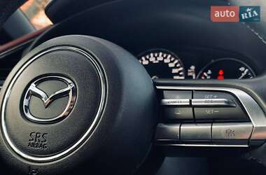 Хэтчбек Mazda 3 2019 в Николаеве фото 33 Хэтчбек Mazda 3 2019 в Николаеве