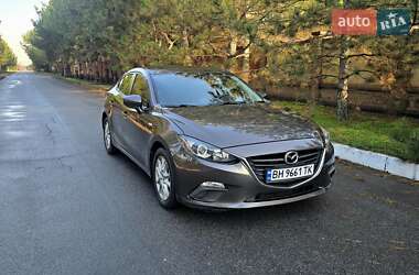 Mazda 3 2015