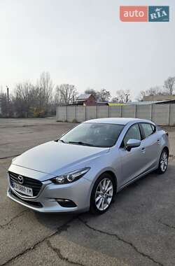 Mazda 3  2016