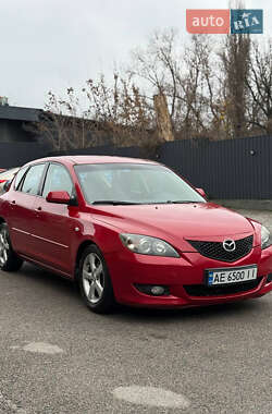 Mazda 3  2004