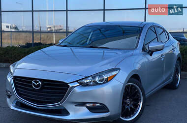 Mazda 3  2017