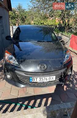 Mazda 3  2012
