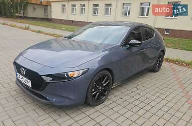 Mazda 3  2023