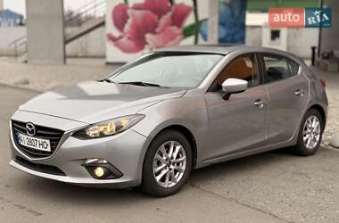 Mazda 3 2015