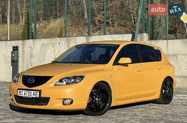 Mazda 3  2005