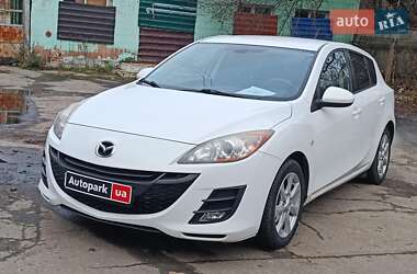 Mazda 3  2010