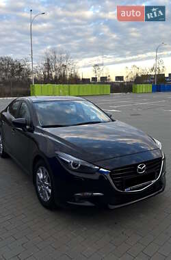 Mazda 3 2018