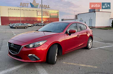 Mazda 3  2016