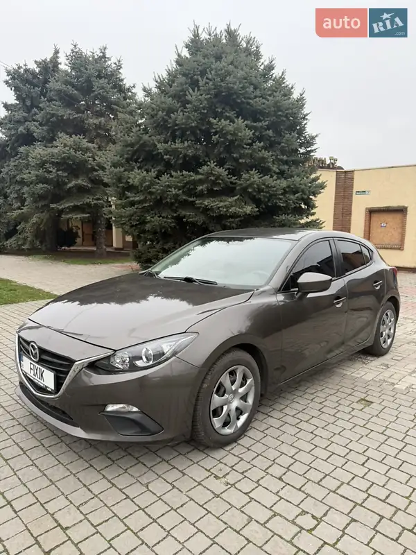 Mazda 3 2015