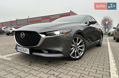 Mazda 3  2022