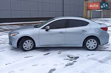 Mazda 3  2018