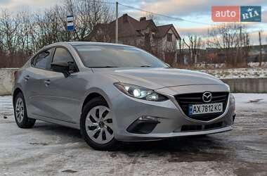 Mazda 3  2016