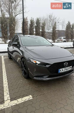Mazda 3 2021