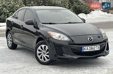 Mazda 3  2012