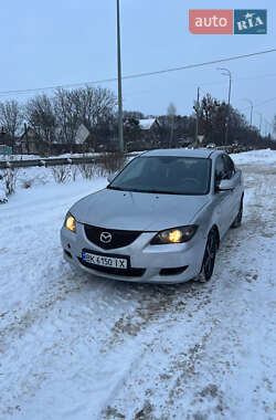 Mazda 3  2004