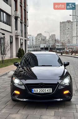 Mazda 3  2015