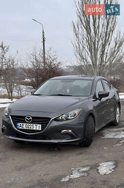 Mazda 3  2013