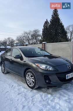 Mazda 3  2011