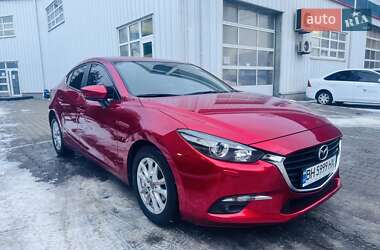 Mazda 3 2018