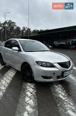 Mazda 3  2004