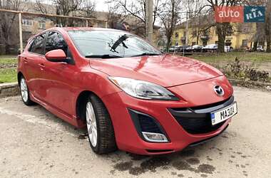 Mazda 3  2011
