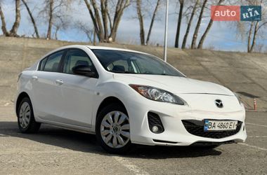 Mazda 3  2013