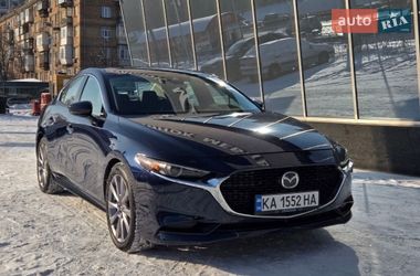 Mazda 3  2019