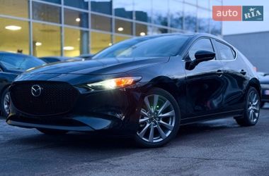 Mazda 3  2024