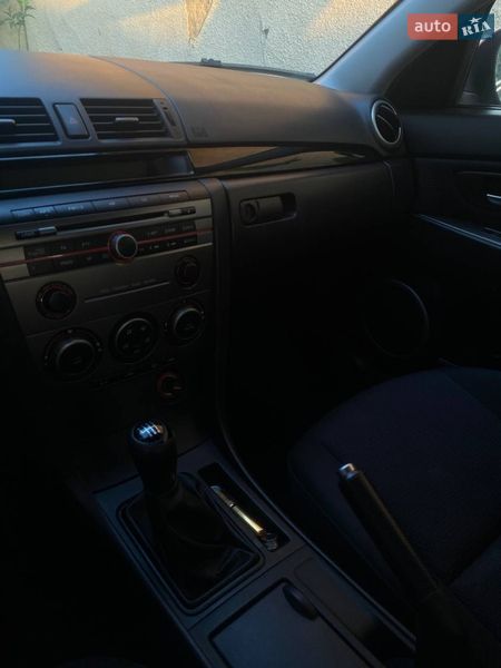 Хетчбек Mazda 3 2007 в Мукачевому