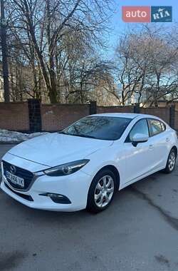 Mazda 3  2018