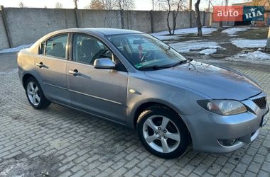 Mazda 3  2004