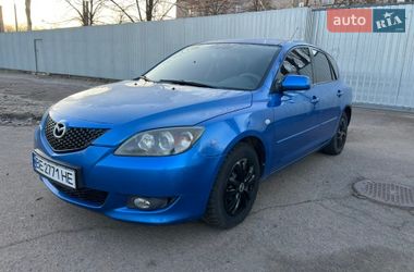 Mazda 3  2005