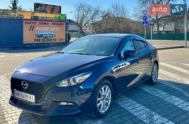 Mazda 3  2018