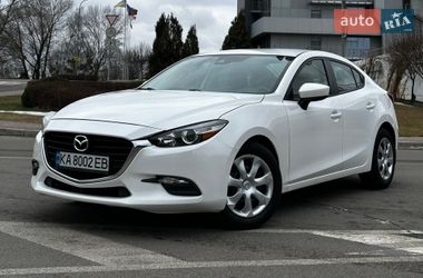 Mazda 3  2018