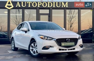 Mazda 3  2017