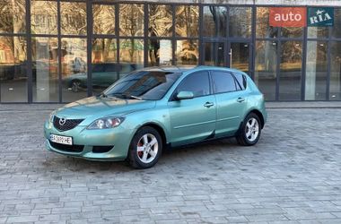 Mazda 3  2004