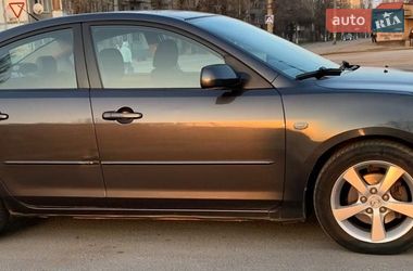 Mazda 3  2005