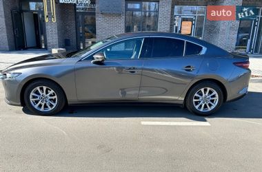 Mazda 3 2019
