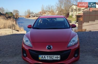 Mazda 3  2012