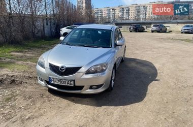 Mazda 3  2004