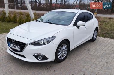 Mazda 3  2016