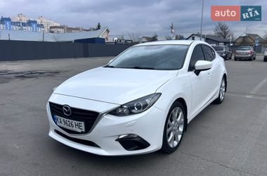 Mazda 3  2015