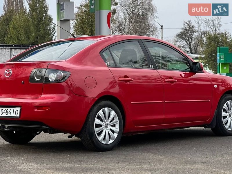 Седан Mazda 3 2005 в Лубнах